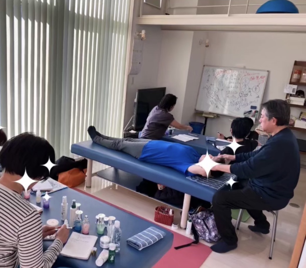 原始姿勢反射セミナーの様子